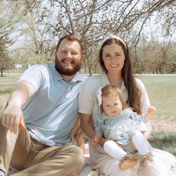 Meet your Posher, Kenzie - Picture 1 of 1